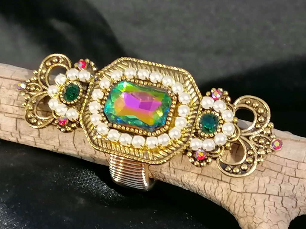 Grosse bague strass couleur- Boutique les 101 idées folles - Langres 52200