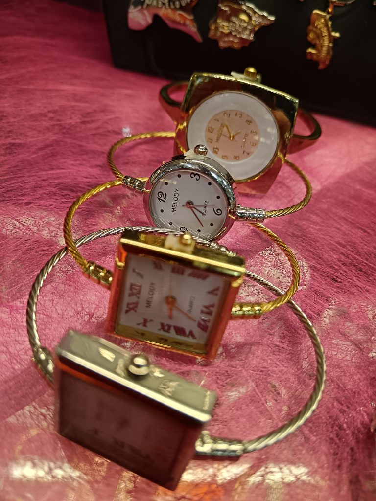 Montres femmes bracelets cable - Boutique les 101 idées folles - Langres 52200