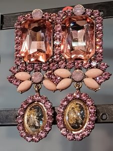 Boucles d'oreilles métal rose style oriental - Boutique les 101 idées folles Langres 52200